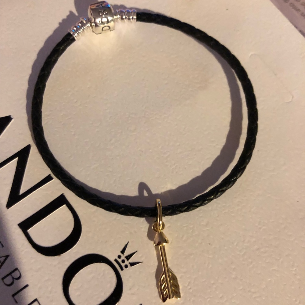 Pandora 2019 Valentines  Cupid’s Arrow Bracelet